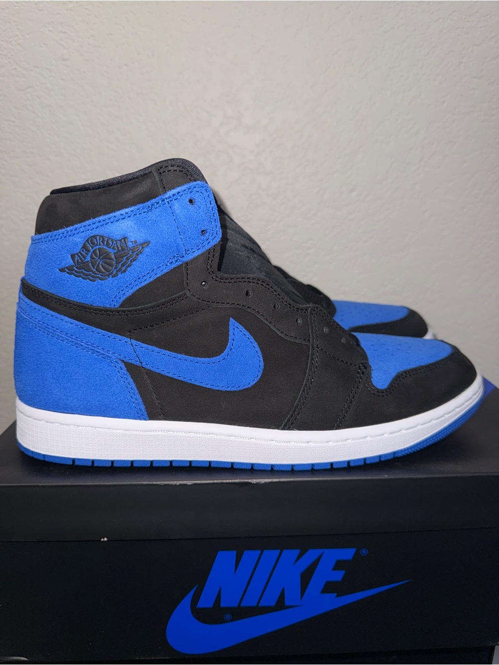 Jordan Air Jordan 1 Retro High OG Black and Royal Blue